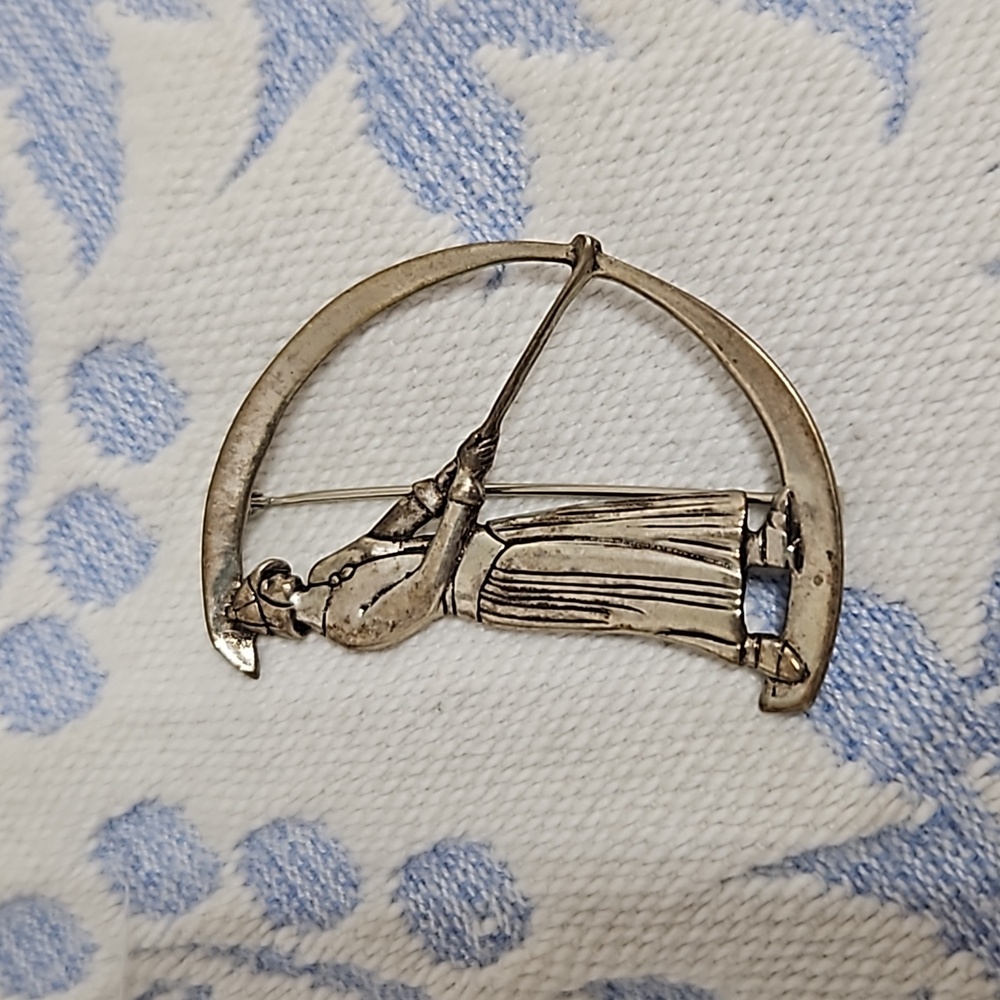 Sterling Lady Golfer Brooch